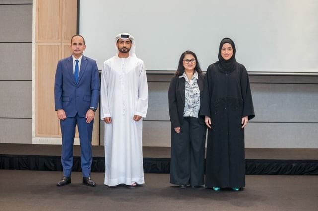 شراكة بين "برنامج حمدان بن محمد للابتعاث الأكاديمي" و "آي دي بي للتعليم" 1 شراكة بين "برنامج حمدان بن محمد للابتعاث الأكاديمي" و "آي دي بي للتعليم"