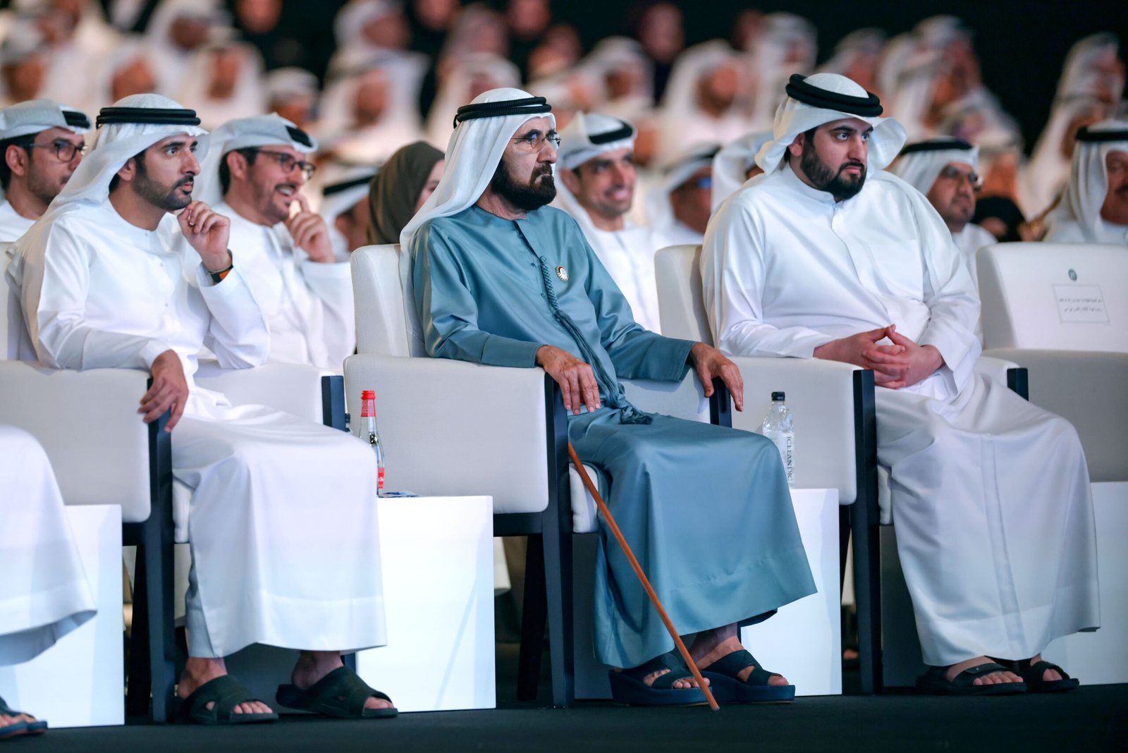 نائب رئيس الدولة يشهد احتفالية مركز محمد بن راشد لإعداد القادة بمرور 20 عاماً على تأسيسه 1 نائب رئيس الدولة يشهد احتفالية مركز محمد بن راشد لإعداد القادة بمرور 20 عاماً على تأسيسه