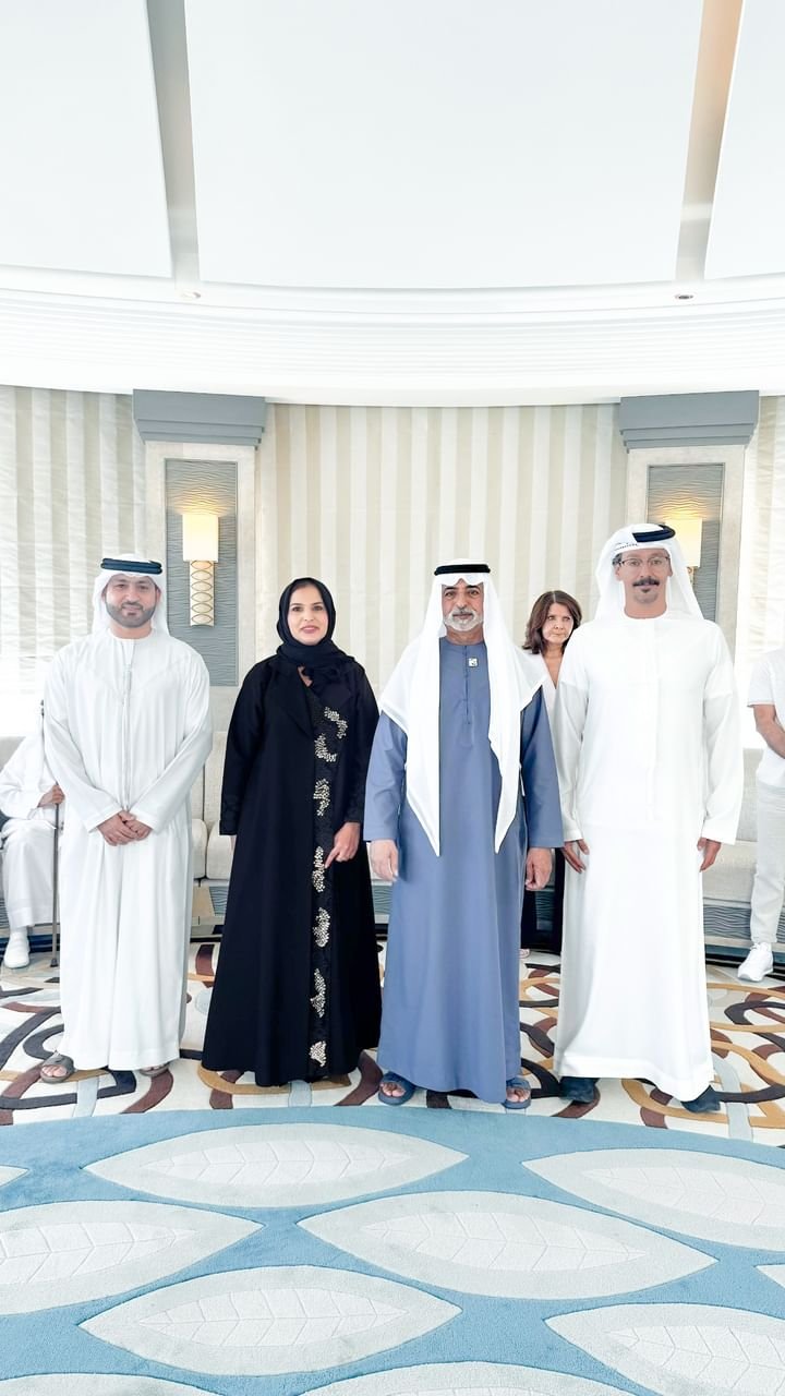 نهيان بن مبارك يلتقي وفد اتحاد الإمارات للريشة الطائرة 1 نهيان بن مبارك يلتقي وفد اتحاد الإمارات للريشة الطائرة