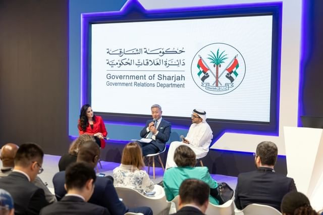"يوم الشارقة الدبلوماسي" يستضيف 120 مسؤولا ودبلماسيا لتبادل الخبرات التنموية العالمية 1 "يوم الشارقة الدبلوماسي" يستضيف 120 مسؤولا ودبلماسيا لتبادل الخبرات التنموية العالمية