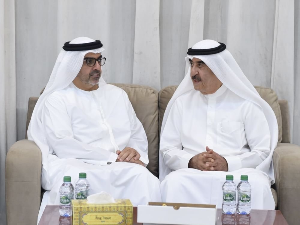 حاكم أم القيوين يتقبل تعازي حامد بن زايد في وفاة عبدالله بن أحمد المعلا 1 حاكم أم القيوين يتقبل تعازي حامد بن زايد في وفاة عبدالله بن أحمد المعلا