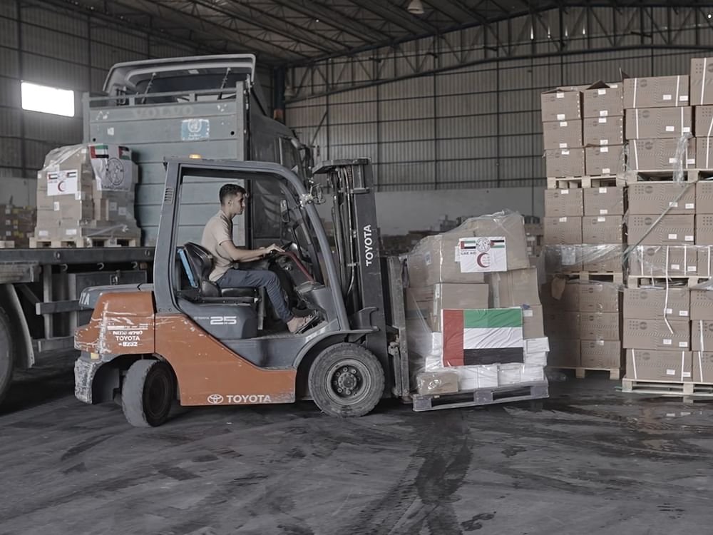 الإمارات تدعم القطاع الصحي في غزة بالمستلزمات الطبية الضرورية بالتنسيق مع منظمة الصحة العالمية 1 الإمارات تدعم القطاع الصحي في غزة بالمستلزمات الطبية الضرورية بالتنسيق مع منظمة الصحة العالمية