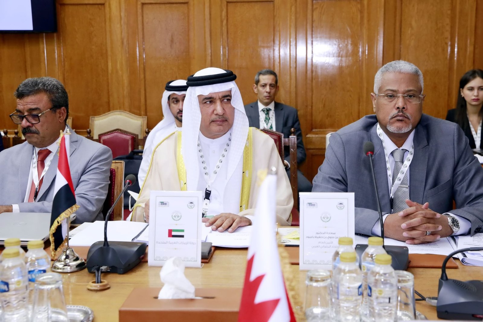 "الشعبة الإماراتية" تشارك في الاجتماع الاستثنائي للجنة التنفيذية للاتحاد البرلماني العربي في القاهرة 1 "الشعبة الإماراتية" تشارك في الاجتماع الاستثنائي للجنة التنفيذية للاتحاد البرلماني العربي في القاهرة