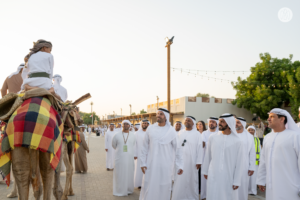 خليفة بن طحنون بن محمد يزور مهرجان الحرف والصناعات التقليدية