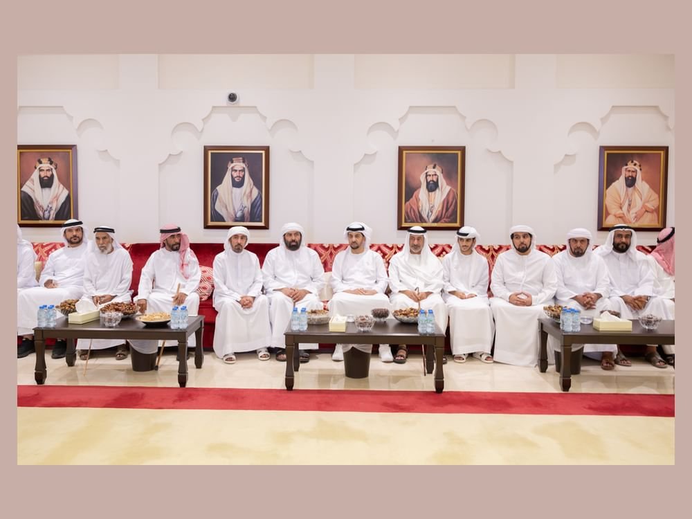 حمدان بن زايد يعزي بوفاة محمد زايد المنصوري وأحمد خميس المنصوري 1 حمدان بن زايد يعزي بوفاة محمد زايد المنصوري وأحمد خميس المنصوري