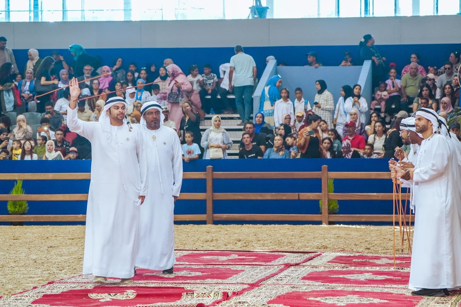 "أبوظبي للفنون الشعبية" تقدم لوحات تراثية في معرض الفروسية بالمغرب 1 "أبوظبي للفنون الشعبية" تقدم لوحات تراثية في معرض الفروسية بالمغرب
