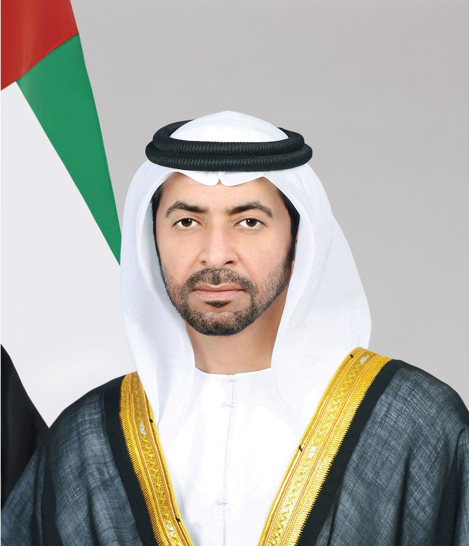 حمدان بن زايد : "الإمارات معك يا لبنان" تجسد دور الدولة المتنامي في منح المساعدات 1 حمدان بن زايد : "الإمارات معك يا لبنان" تجسد دور الدولة المتنامي في منح المساعدات