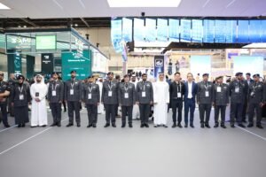 قائد عام شرطة أبوظبي يزور جيتكس 2024