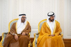 أمير قطر يستقبل ولي عهد أبوظبي
