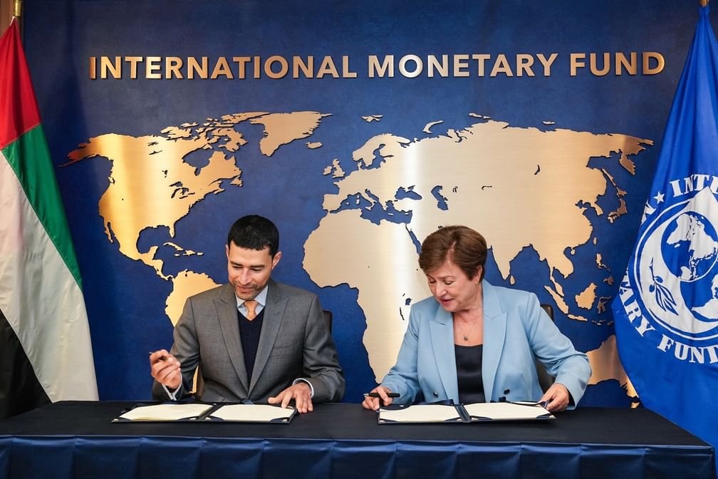 الإمارات توقع اتفاقيتين مع صندوق النقد الدولي للمساهمة في تمويل صندوقي "PRGT" و"RST" 1 الإمارات توقع اتفاقيتين مع صندوق النقد الدولي للمساهمة في تمويل صندوقي "PRGT" و"RST"