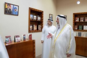سلطان القاسمي يتفقد عدداً من المشروعات الثقافية في منطقة قلب الشارقة