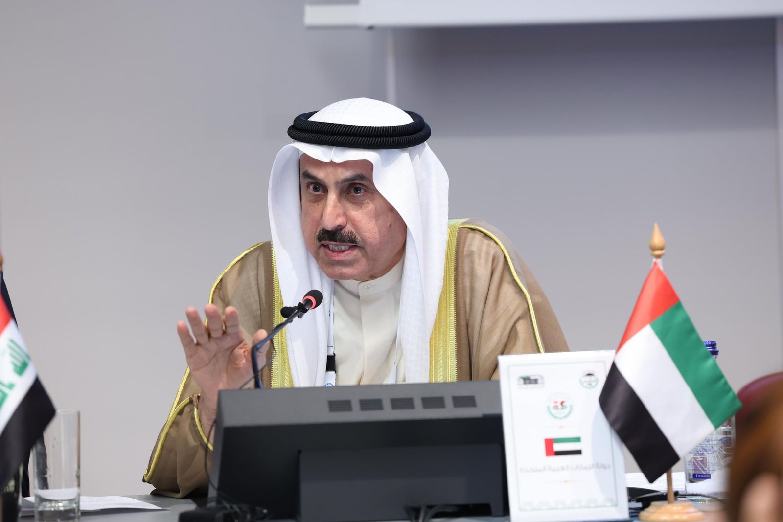 صقر غباش يؤكد مواقف الإمارات الراسخة في الدفاع عن القضايا العربية العادلة 1 صقر غباش يؤكد مواقف الإمارات الراسخة في الدفاع عن القضايا العربية العادلة