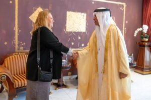 سعود بن صقر يستقبل سفيرة جمهورية فنلندا