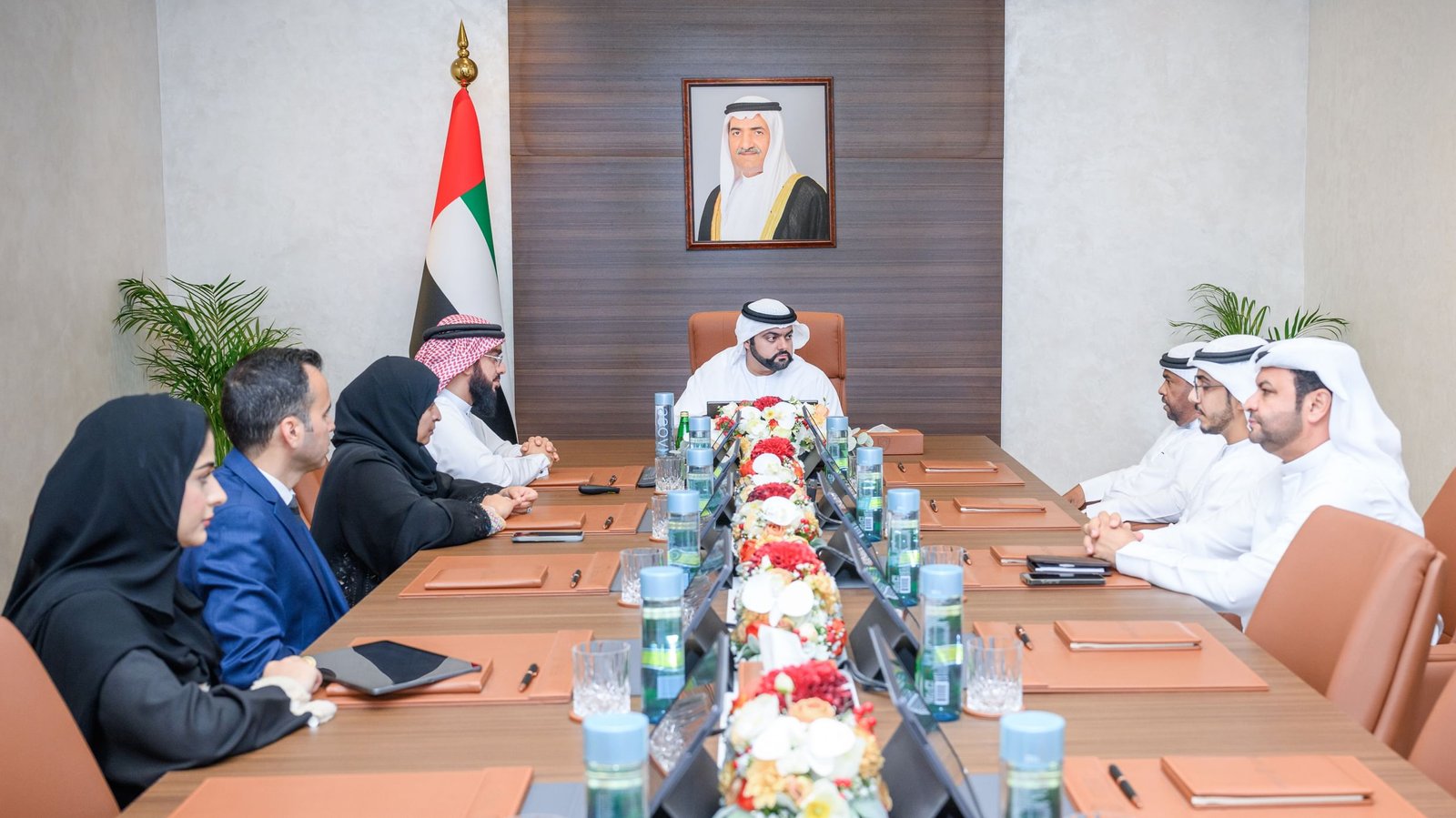 محمد الشرقي يلتقي رئيس مجلس إدارة نادي الفجيرة للشطرنج والثقافة 1 محمد الشرقي يلتقي رئيس مجلس إدارة نادي الفجيرة للشطرنج والثقافة