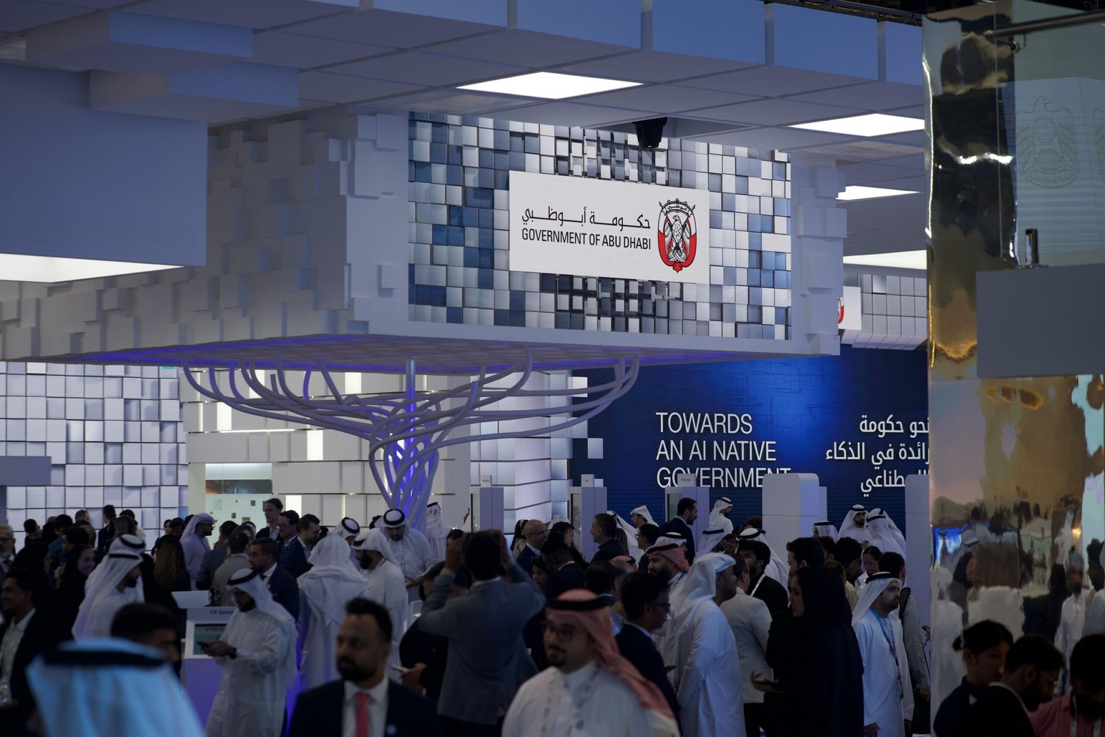 صندوق خليفة يطلق منصته للذكاء اصطناعي في جيتكس جلوبال 2024 1 صندوق خليفة يطلق منصته للذكاء اصطناعي في جيتكس جلوبال 2024
