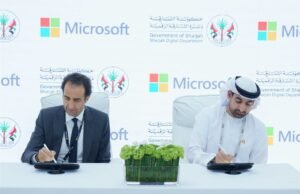 "الشارقة الرقمية" و"مايكروسوفت" تطلقان مبادرة رائدة لتدريب آلاف الموظفين الحكوميين في مجال الذكاء الاصطناعي