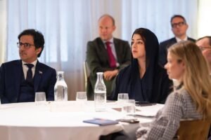 على هامش زيارة ولي عهد أبوظبي ..تنظيم منتدى الاستثمار الإماراتي - النرويجي في أوسلو