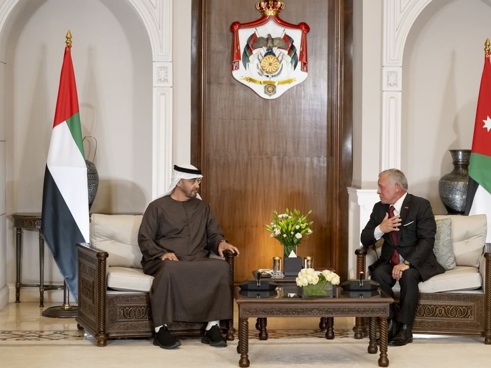 رئيس الدولة وملك الأردن يبحثان في عمان علاقات البلدين والتطورات الإقليمية 1 رئيس الدولة وملك الأردن يبحثان في عمان علاقات البلدين والتطورات الإقليمية