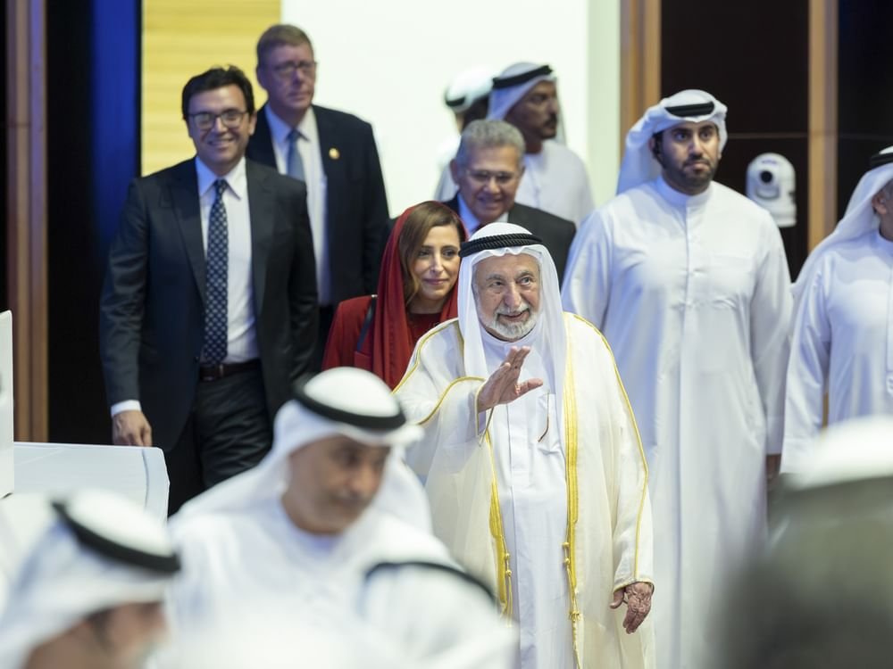 سلطان القاسمي يفتتح مؤتمر الشارقة الدولي للذكاء الاصطناعي واللغويات 1 سلطان القاسمي يفتتح مؤتمر الشارقة الدولي للذكاء الاصطناعي واللغويات