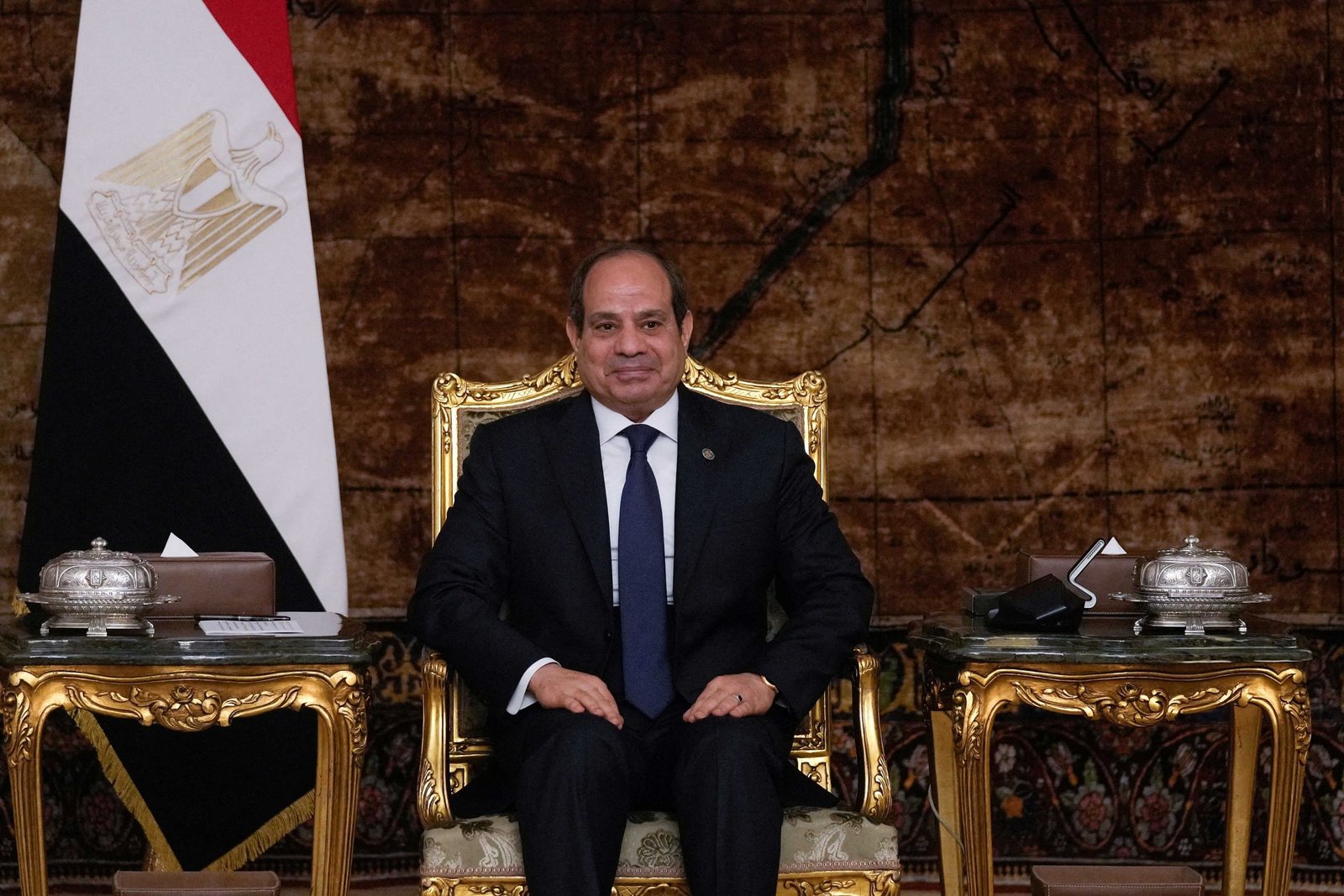 الرئيس المصري يعين رئيسا جديدا للمخابرات العامة 1 الرئيس المصري يعين رئيسا جديدا للمخابرات العامة