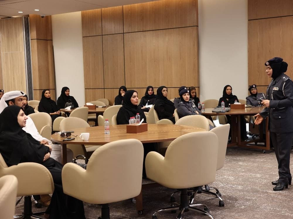 شرطة أبوظبي تبحث مع الشركاء استعدادات تنظيم مؤتمر الرابطة الدولية للشرطة النسائية 1 شرطة أبوظبي تبحث مع الشركاء استعدادات تنظيم مؤتمر الرابطة الدولية للشرطة النسائية