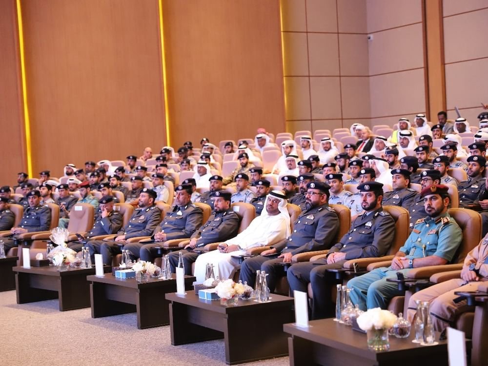 ملتقى شرطة أبوظبي القانوني يناقش تحديات استخدام الذكاء الاصطناعي 1 ملتقى شرطة أبوظبي القانوني يناقش تحديات استخدام الذكاء الاصطناعي