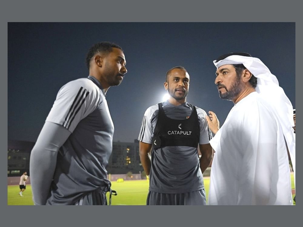حمدان بن مبارك يشهد تدريبات المنتخب الوطني في أبوظبي 1 حمدان بن مبارك يشهد تدريبات المنتخب الوطني في أبوظبي