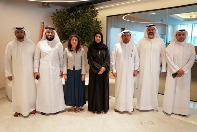 مجلس أمناء مؤسسة دبي للمساهمات المجتمعية يستعرض أطر ترسيخ العمل المجتمعي وتعزيز دور القطاع الخاص 1 مجلس أمناء مؤسسة دبي للمساهمات المجتمعية يستعرض أطر ترسيخ العمل المجتمعي وتعزيز دور القطاع الخاص