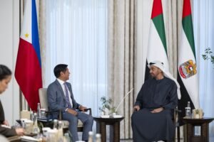 رئيس الدولة والرئيس الفلبيني يبحثان تعزيز علاقات التعاون بين البلدين