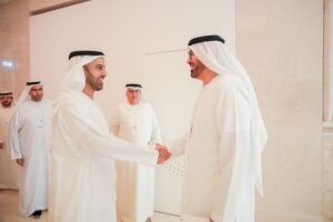 ولي عهد رأس الخيمة: سوق العمل في الإمارات يتصف بالديناميكية والتنافسية