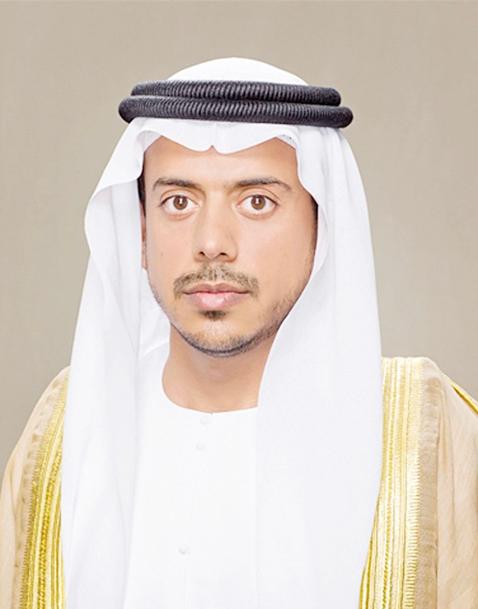 سلطان بن طحنون: علم الإمارات تجسيد لطموحات شعبنا، وقوة وحدتنا 1 سلطان بن طحنون: علم الإمارات تجسيد لطموحات شعبنا، وقوة وحدتنا