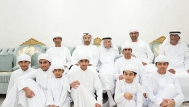 ولي عهد رأس الخيمة يزور حمد العرياني للاطمئنان على صحته