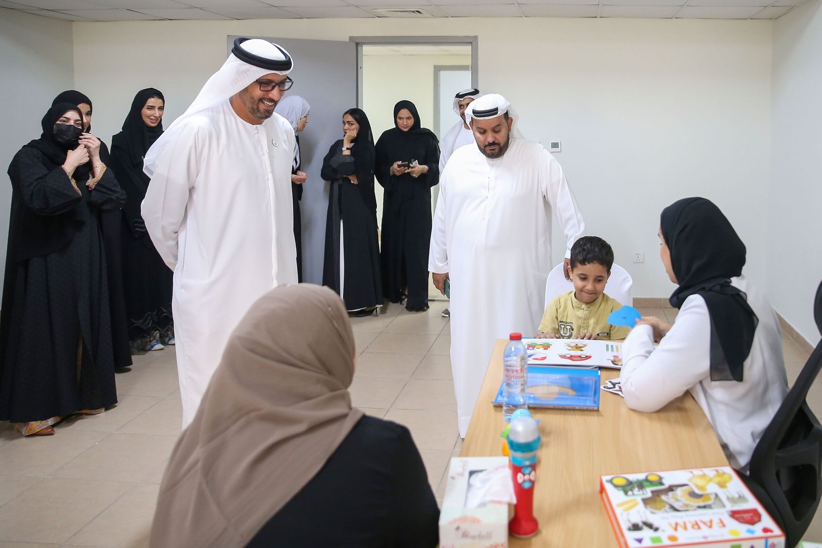 ضمن المبادرات الإنسانية لنجدة وإغاثة الأشقاء الفلسطينين وبالتعاون مع مدينة الإمارات الإنسانية مؤسسة زايد العليا تفتتح مركز متخصص لتقييم الحالات وتقديم الدعم والرعاية للمصابين 1 ضمن المبادرات الإنسانية لنجدة وإغاثة الأشقاء الفلسطينين وبالتعاون مع مدينة الإمارات الإنسانية مؤسسة زايد العليا تفتتح مركز متخصص لتقييم الحالات وتقديم الدعم والرعاية للمصابين