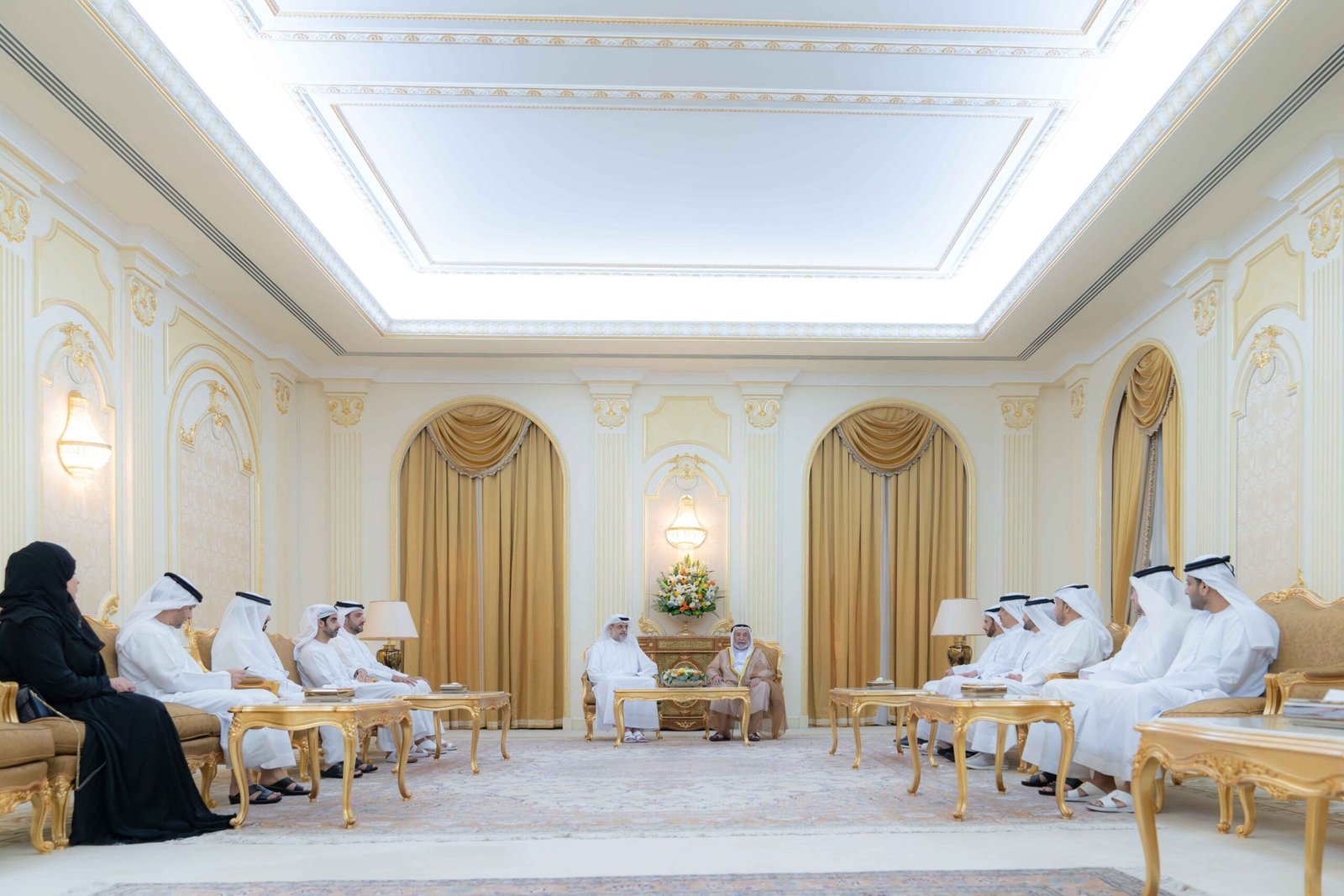 حاكم الشارقة يستقبل أعضاء مجلس القضاء 1 حاكم الشارقة يستقبل أعضاء مجلس القضاء
