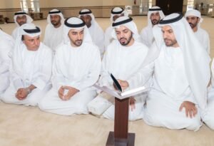 مكتوم الشرقي يفتتح مسجد الصحابة في مدينة محمد بن زايد بالفجيرة