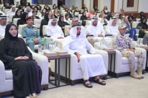 يعقد برعاية الشيخة فاطمة.. سيف بن زايد يشهد افتتاح مؤتمر "المرأة في عالم متغير"