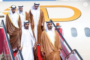 ولي عهد أبوظبي يصل إلى البحرين