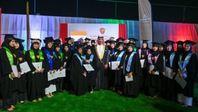 عمار بن حميد يشهد حفل تخريج 561 طالبا من جامعة الخليج الطبية بعجمان