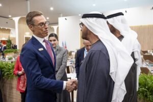 رئيس الدولة يحضر افتتاح قمة قادة دول العالم للعمل المناخي في "كوب 29".. ويؤكد أهمية تسريع العمل المناخي