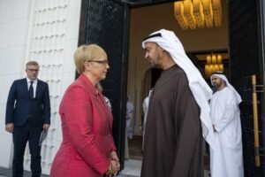 رئيس الدولة ورئيسة سلوفينيا يبحثان علاقات التعاون بين البلدين