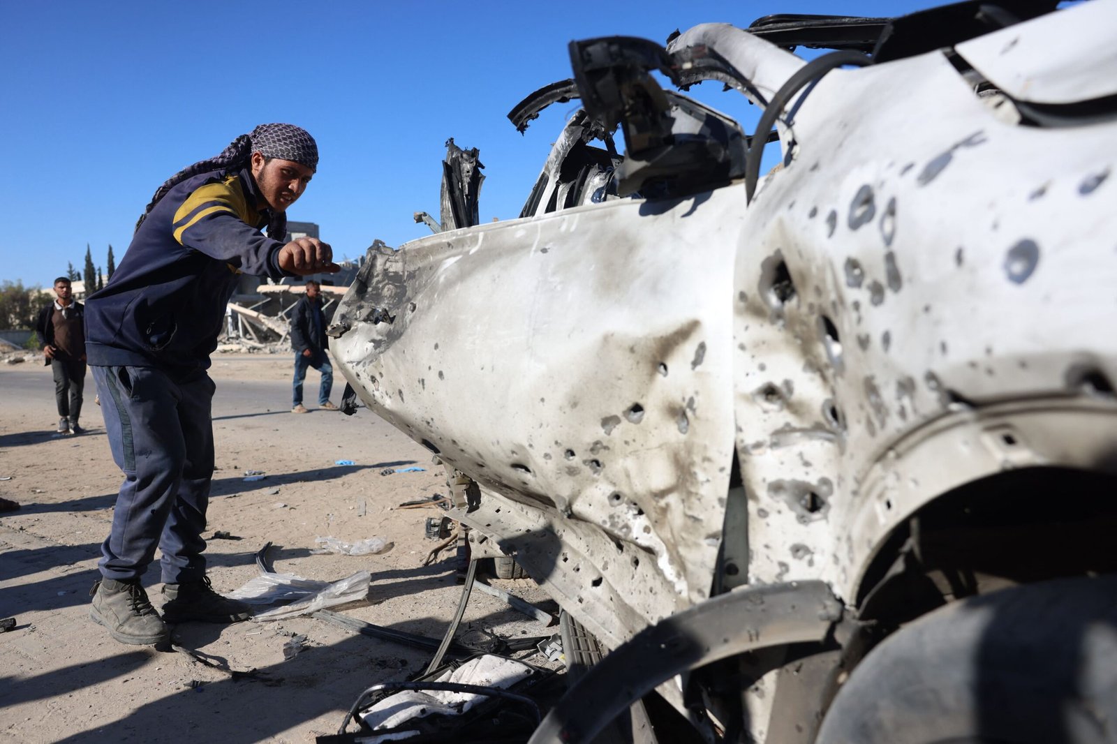 15 شهيدا فلسطينيًّا في قصف إسرائيلي لخان يونس والشجاعية بغزة 1 15 شهيدا فلسطينيًّا في قصف إسرائيلي لخان يونس والشجاعية بغزة