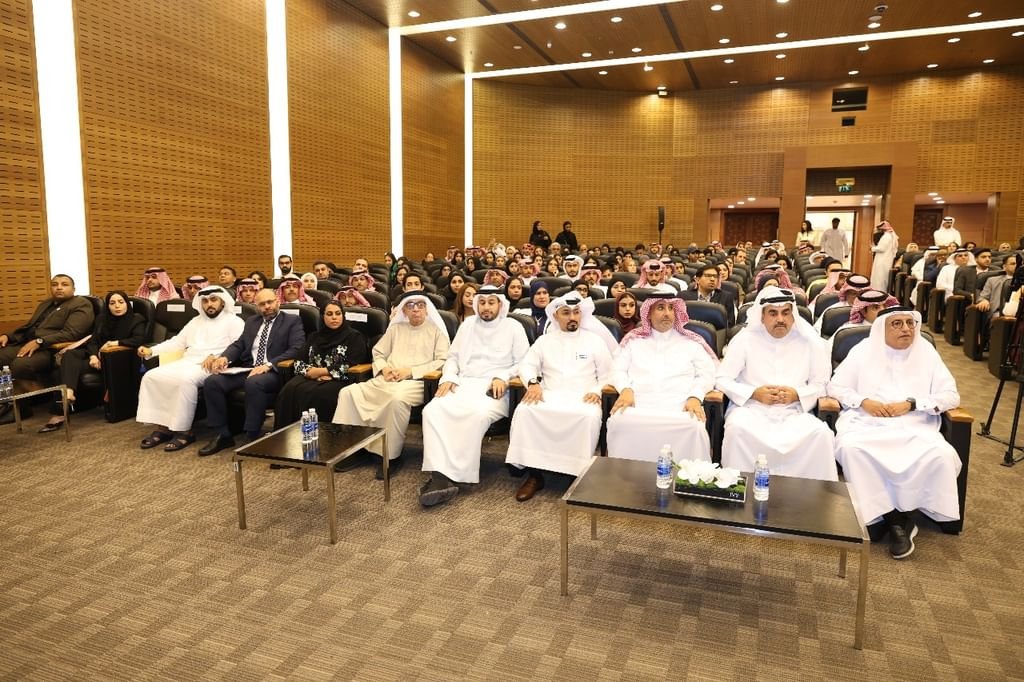 ندوة بالمنامة حول "دور الإعلام الرقمي والذكاء الاصطناعي في تشكيل الوعي السياسي" 1 ندوة بالمنامة حول "دور الإعلام الرقمي والذكاء الاصطناعي في تشكيل الوعي السياسي"