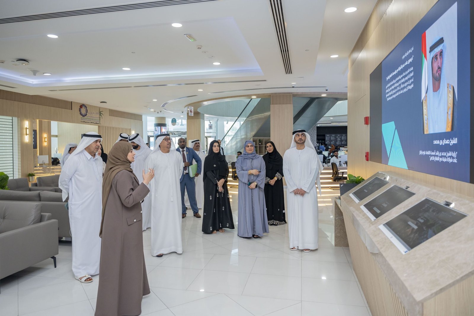 بلدية دبي: نموذج عمل جديد بالشراكة مع القطاع الخاص في إدارة المراكز الحكومية المشتركة 1 بلدية دبي: نموذج عمل جديد بالشراكة مع القطاع الخاص في إدارة المراكز الحكومية المشتركة