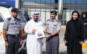 شرطة أبوظبي وبنك أبوظبي الأول يكرمان 53 سائقاً ملتزماً مرورياً بمناسبة "عيد الاتحاد"