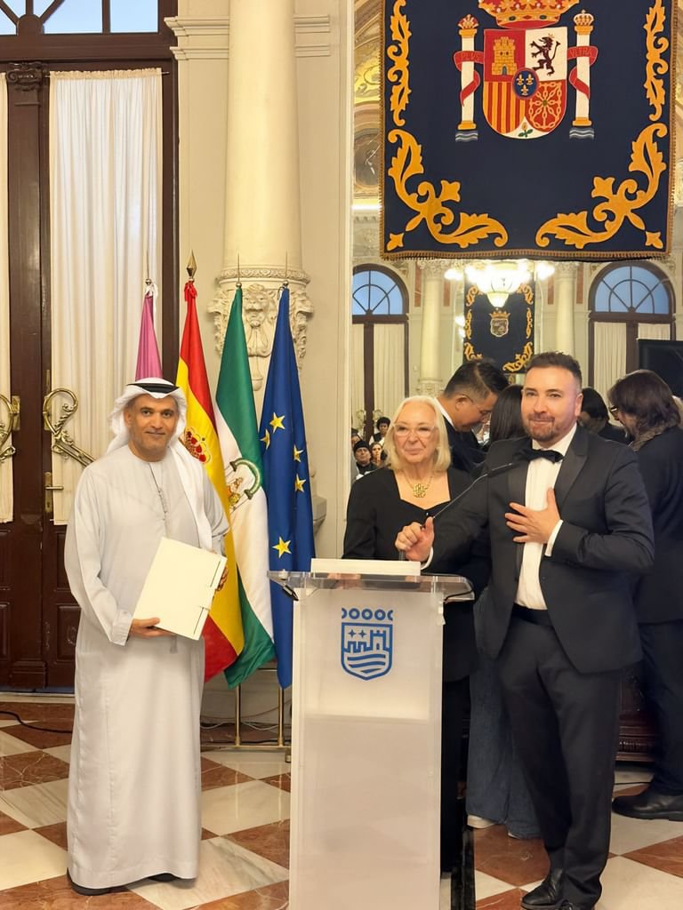 تكريم "العليا للأخوة الإنسانية" بجائزة ماغوس لتعزيز التعايش السلمي 1 تكريم "العليا للأخوة الإنسانية" بجائزة ماغوس لتعزيز التعايش السلمي