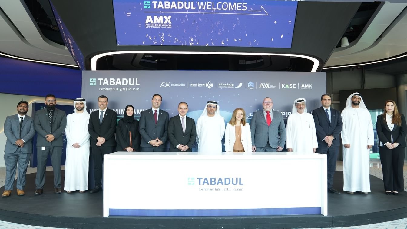 سوق أبوظبي يوقّع اتفاقية مع أرمينيا للانضمام إلى منصة تبادل 1 سوق أبوظبي يوقّع اتفاقية مع أرمينيا للانضمام إلى منصة تبادل