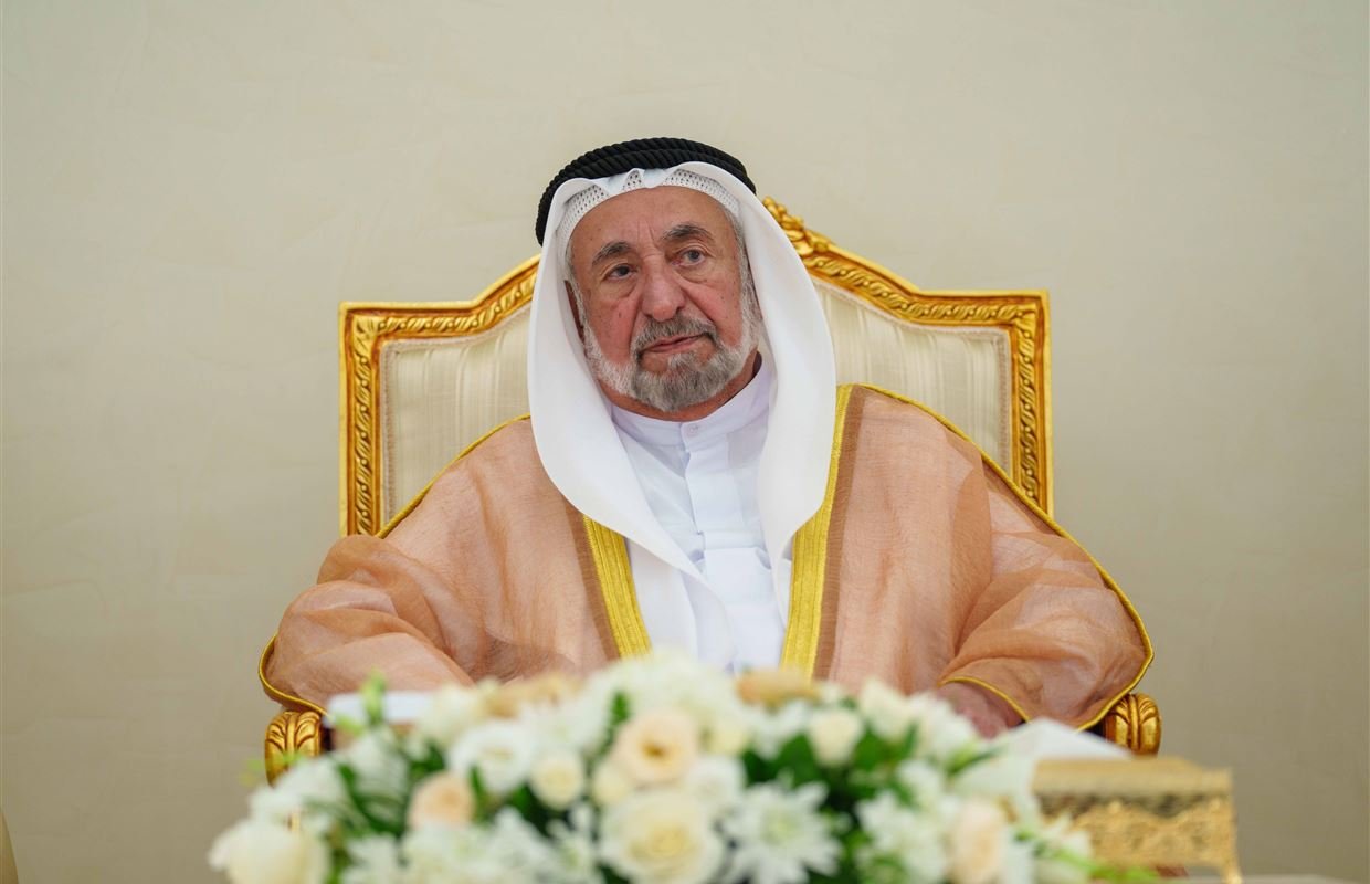 حاكم الشارقة يصدر قانوناً بشأن تنظيم دائرة الشارقة الرقمية 1 حاكم الشارقة يصدر قانوناً بشأن تنظيم دائرة الشارقة الرقمية