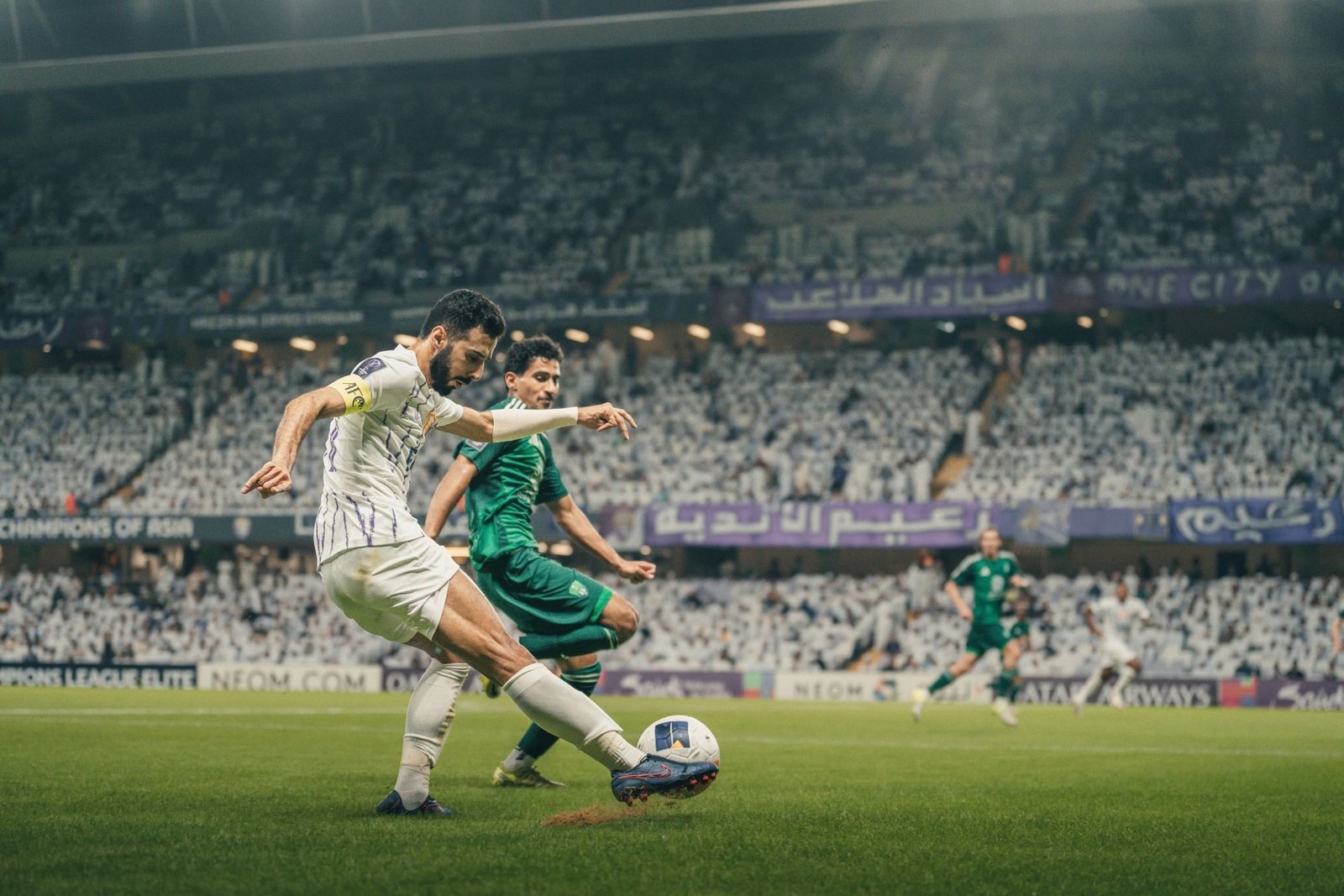 الأهلي السعودي يفوز على العين في دوري أبطال آسيا للنخبة 1 الأهلي السعودي يفوز على العين في دوري أبطال آسيا للنخبة