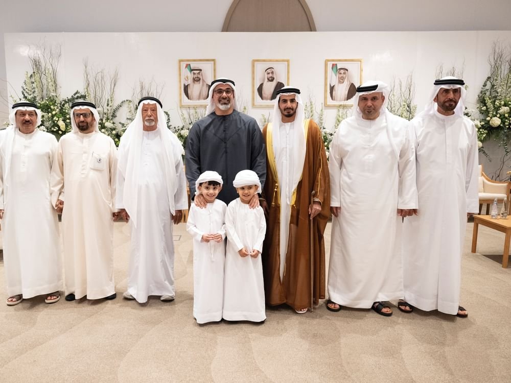 خالد بن محمد بن زايد يحضر حفل استقبال بمناسبة زفاف راشد علي راشد النعيمي 1 خالد بن محمد بن زايد يحضر حفل استقبال بمناسبة زفاف راشد علي راشد النعيمي
