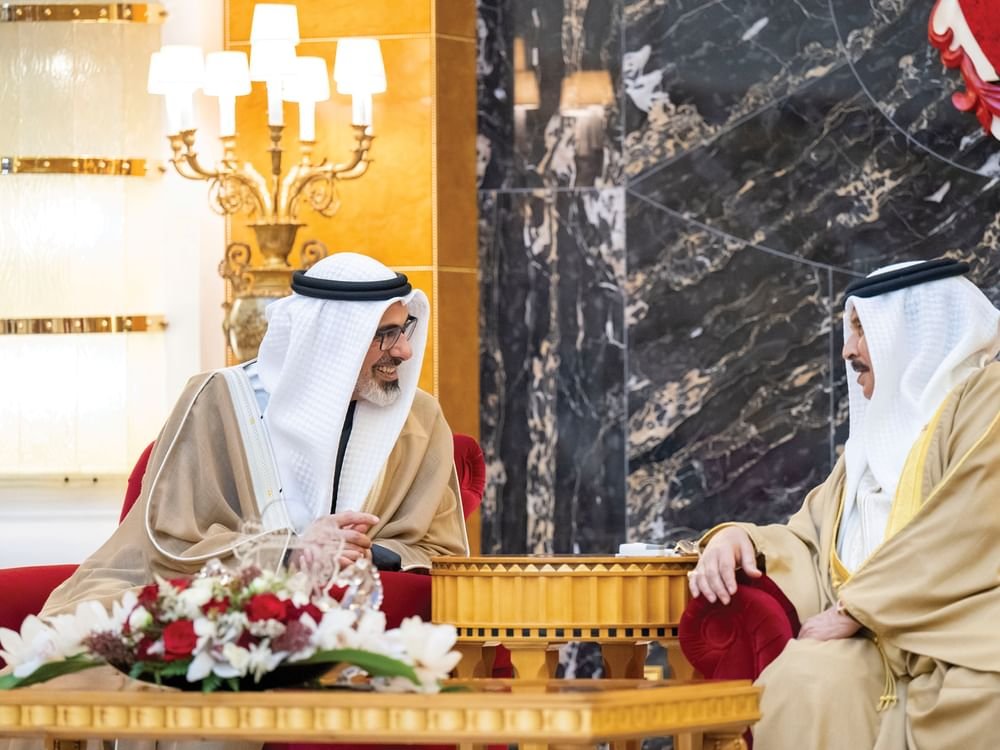 ملك البحرين يستقبل ولي عهد أبوظبي 1 ملك البحرين يستقبل ولي عهد أبوظبي